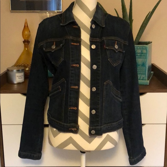 Levi Jean Jacket - Picture 1 of 6